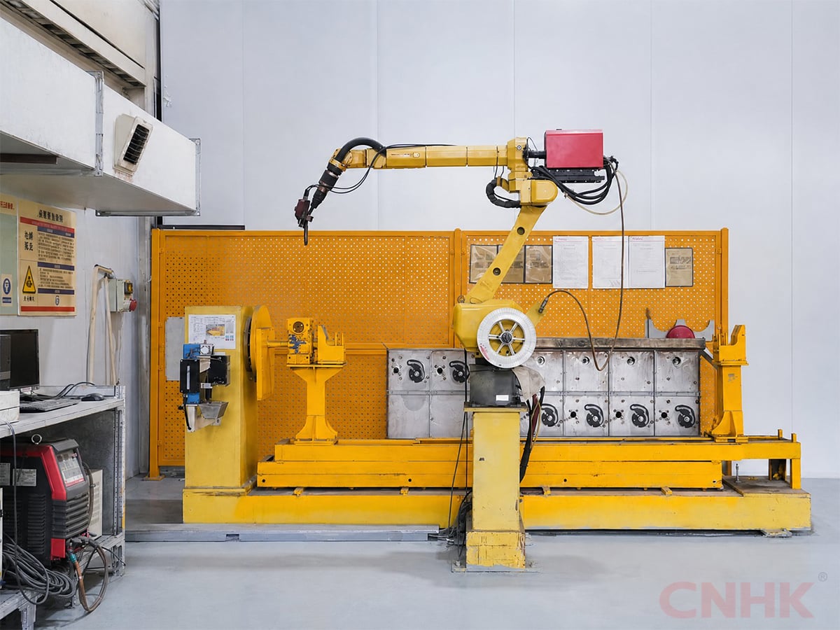 Robotic welding station